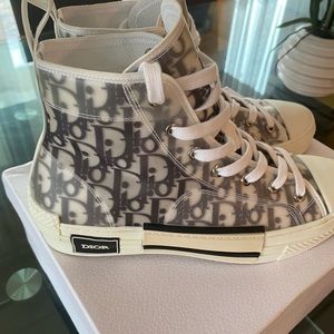 Fashion sneakers women size 40